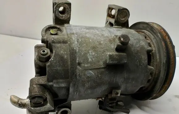 Nissan Almera N16 Air conditioning (A/C) compressor (pump)