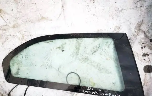 Alfa Romeo 147 Rear side window as2