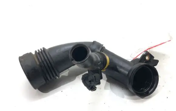 Intercooler hose/pipe
