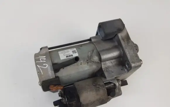 Mini One - Cooper F56 F55 Starter motor 7645979