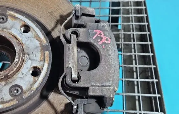 Citroen C5 Aircross Front brake caliper IMPRK1561501