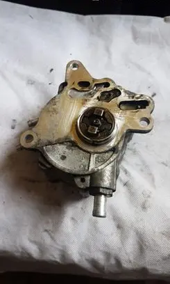 Audi A6 S6 C6 4F Vacuum pump 03G145209C