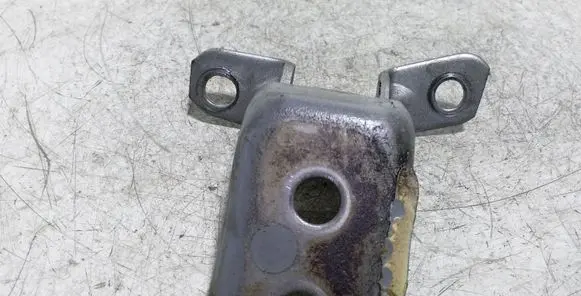 Mazda 3 I Front door upper hinge