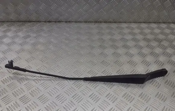 Skoda Octavia Mk2 (1Z) Front wiper blade arm