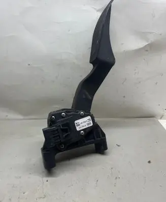 Opel Astra H Accelerator throttle pedal 6PV00811400 9202341