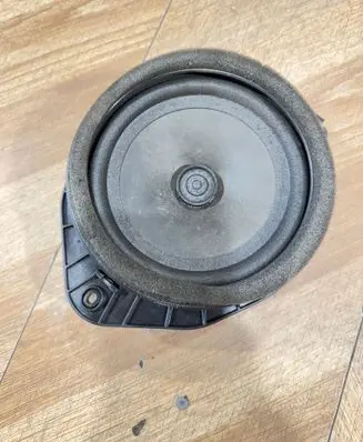 Opel Insignia A Front door speaker 13240968 02909B0221