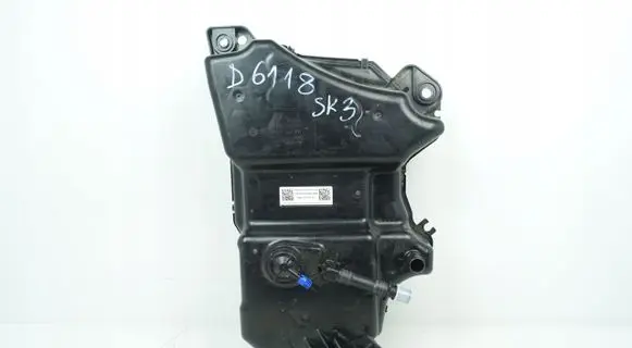 Volkswagen Touran III AdBlue liquid reservoir 5QA131877H
