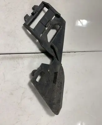Volvo V50 Headlight/headlamp mounting bracket 30678261