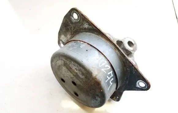 Opel Insignia A Engine mount bracket 13312098