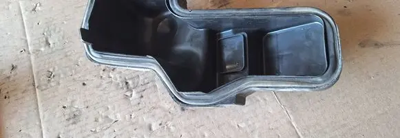 Audi A6 S6 C5 4B Headlight/headlamp dust cover 20a405c