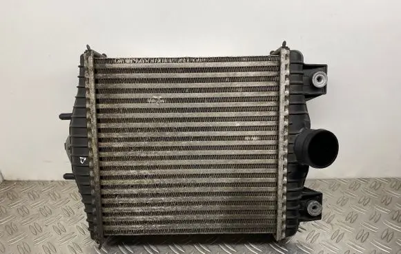 Land Rover Range Rover Sport L494 Intercooler radiator CPLA9L440AC