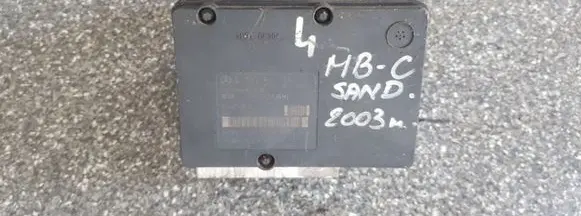 Mercedes-Benz C W203 ABS Pump 2095452532