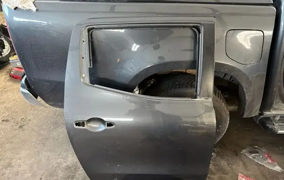 Mercedes-Benz X-class W470 Rear door 
