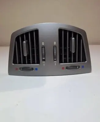 BMW 7 E65 E66 Rear air vent grill 8385257 7002395 14121810