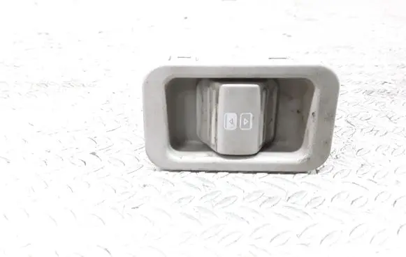 Opel Frontera B Electric window control switch