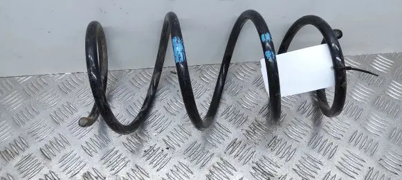 Toyota Auris E180 Front coil spring
