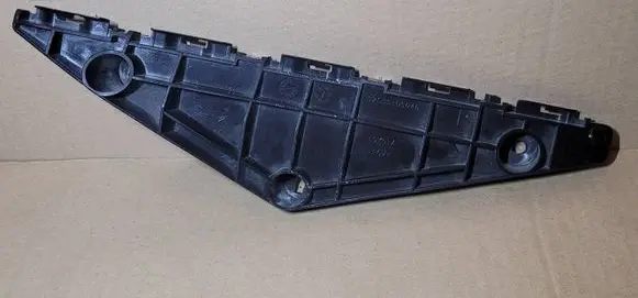 Toyota Avensis T270 Front bumper mounting bracket 52535-05040