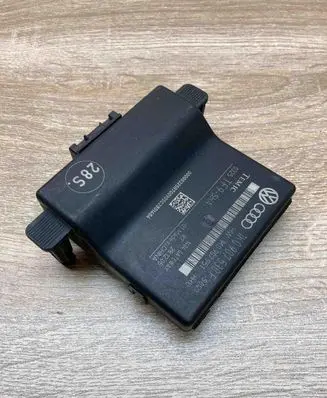 Volkswagen PASSAT B6 Gateway control module 1K0907530F 1K0907951