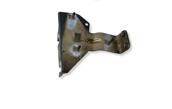 Citroen Berlingo Fender mounting bracket 