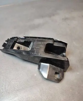 Tesla Model 3 Rear bumper mounting bracket 175564200E