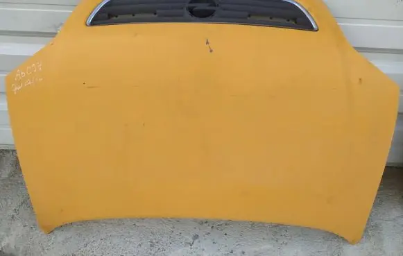 Opel Zafira A Engine bonnet/hood geltonas