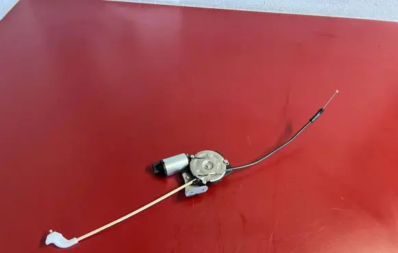 Dodge Challenger Seat adjustment motor 5030014B 5045601B