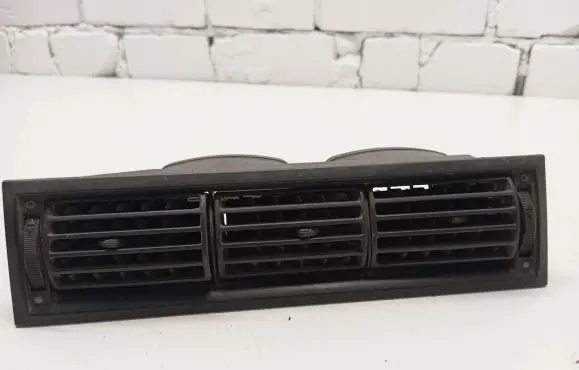 Volkswagen Transporter - Caravelle T4 Dash center air vent grill 701819709B 7D1819703A 7D2819703A