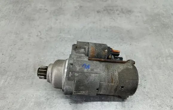 Skoda Octavia Mk2 (1Z) Starter motor 02M911023N