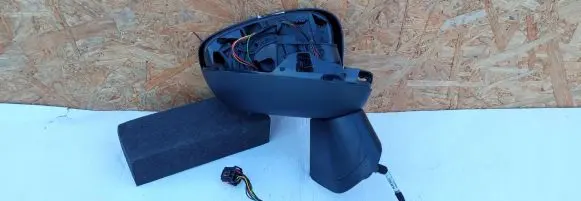 Opel Crossland X Front door electric wing mirror