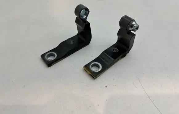 Polestar 2 Front door upper hinge 31662653