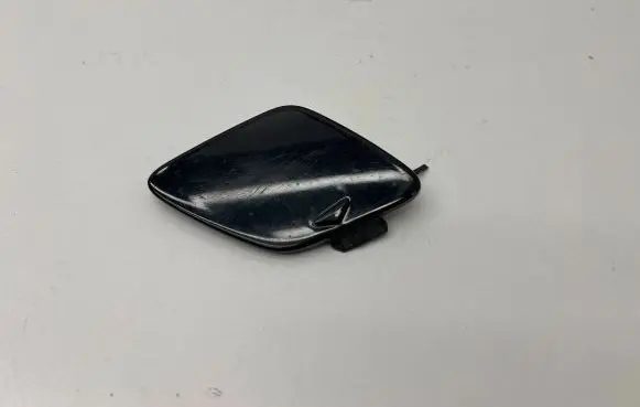 Mercedes-Benz V Class W447 Front tow hook cap/cover A4478850123 M145206