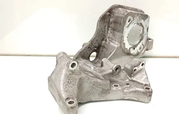 Volvo V60 Fuel pump bracket 31480996