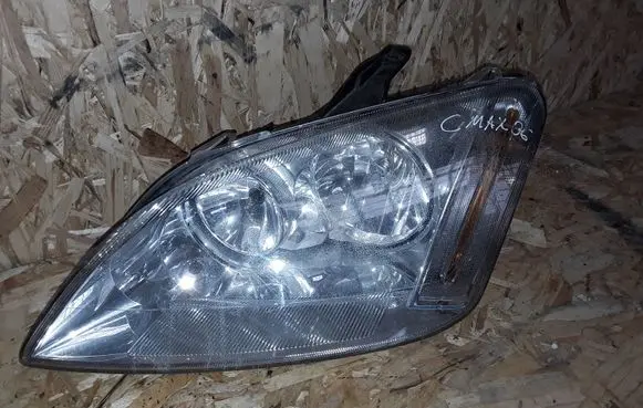 Ford Focus C-MAX Headlight/headlamp