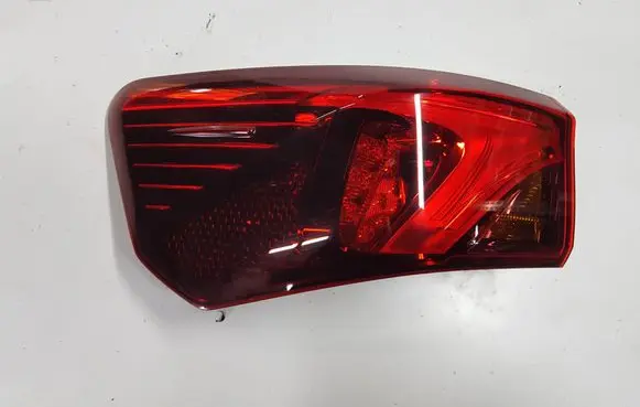 Toyota Avensis T270 Rear/tail lights 