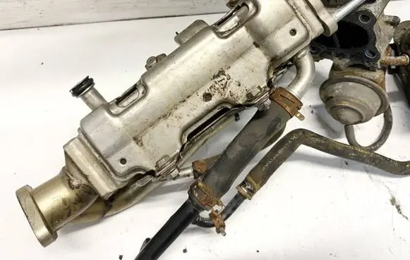 Honda CR-V EGR valve cooler 18721pfwg0 18721-pfw-g0