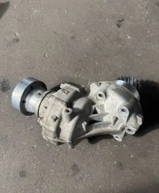 Mercedes-Benz B W246 W242 Gearbox transfer box case 2462801000