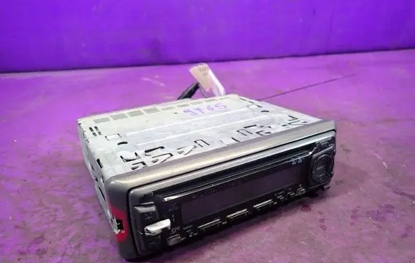 Volkswagen Golf IV Radio/CD/DVD/GPS head unit DEHP3000R