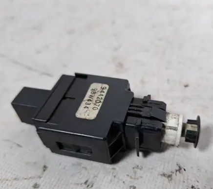 Brake pedal sensor switch