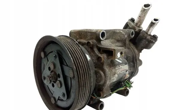 Nissan Tiida C11 Air conditioning (A/C) compressor (pump) 8200651251