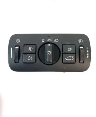Volvo V70 Light switch 30739415 04066302