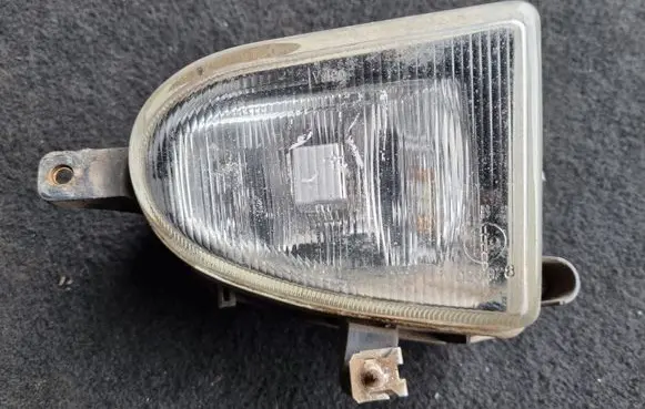 Volkswagen Sharan Front fog light