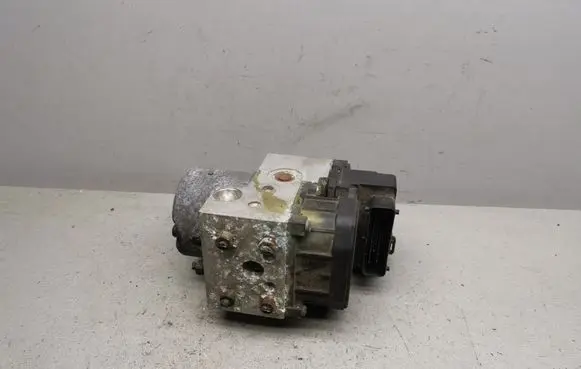 Toyota Avensis T220 ABS Pump 0273004559 4451005030