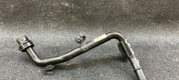 Audi A4 S4 B9 Engine coolant pipe/hose 04L122157BT