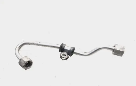 Volkswagen Golf VI Fuel injector supply line/pipe 03can