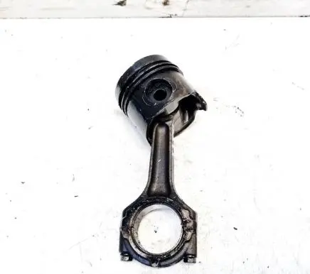 Volvo S40, V40 Piston with connecting rod