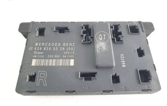 Mercedes-Benz Vito Viano W639 Door control unit/module 6398200326 639820032600