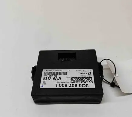Volkswagen Golf VII Gateway control module 3Q0907530C 3Q0907530L