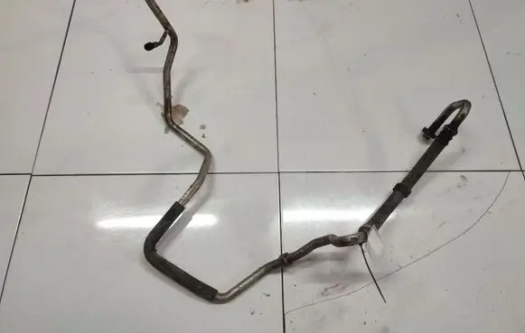 Air conditioning (A/C) pipe/hose
