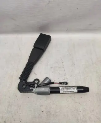 BMW X5 E70 Front seatbelt buckle 3065663