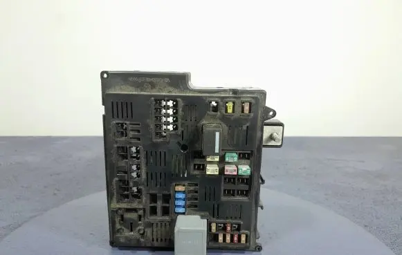 Volvo S90, V90 Fuse box set 31398003